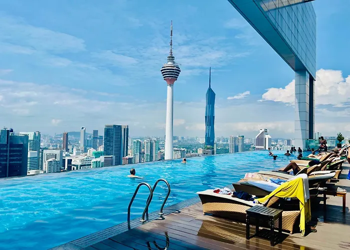 The Platinum Suites Klcc By Castle Houze