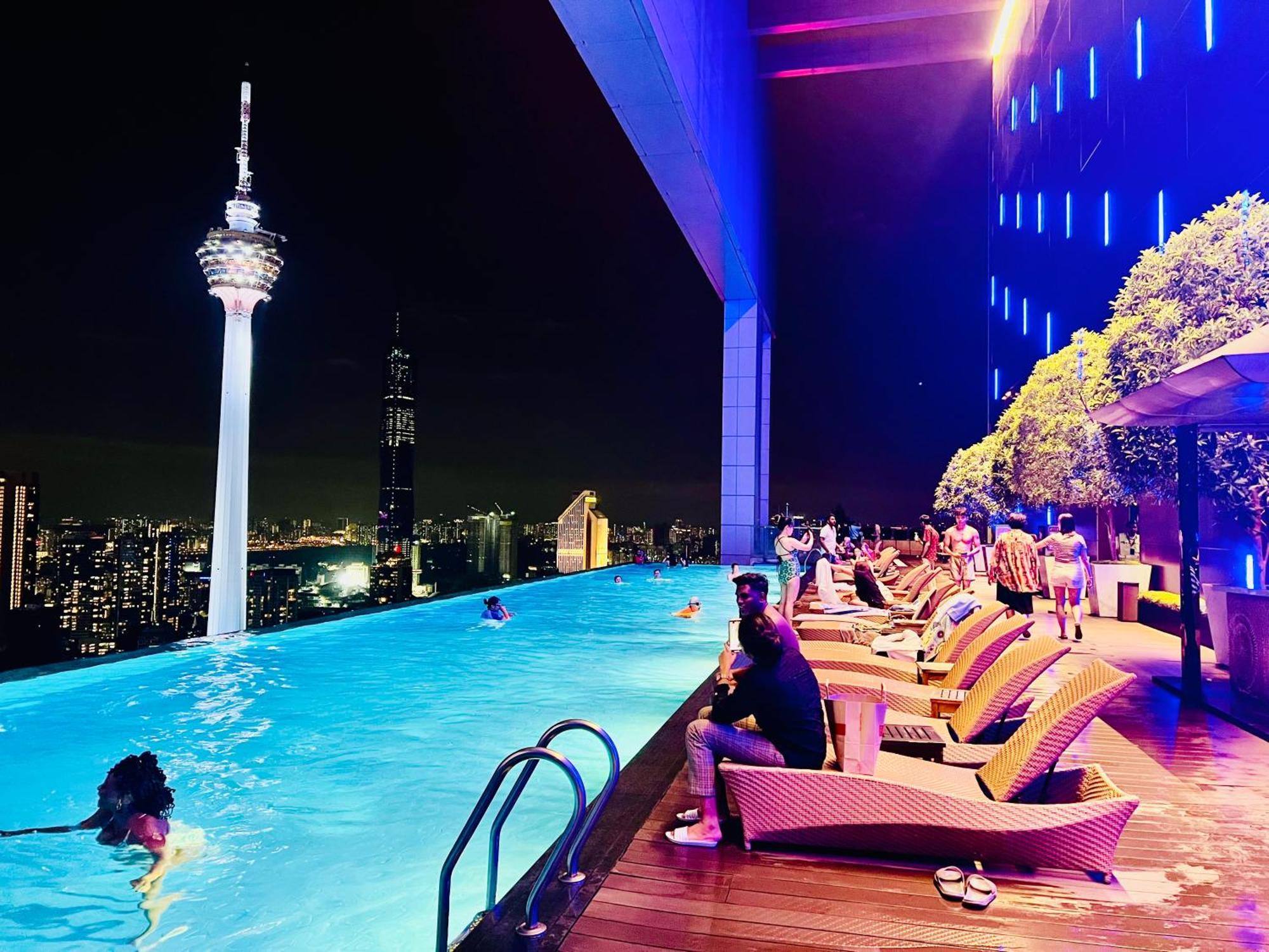 The Platinum Klcc By Castle Houze * Kuala Lumpur