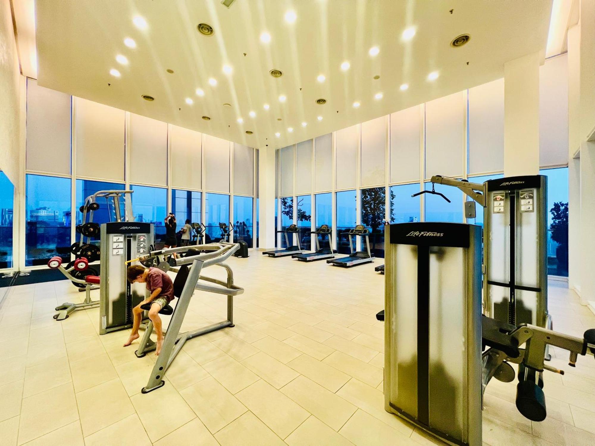 The Platinum Klcc By Castle Houze *