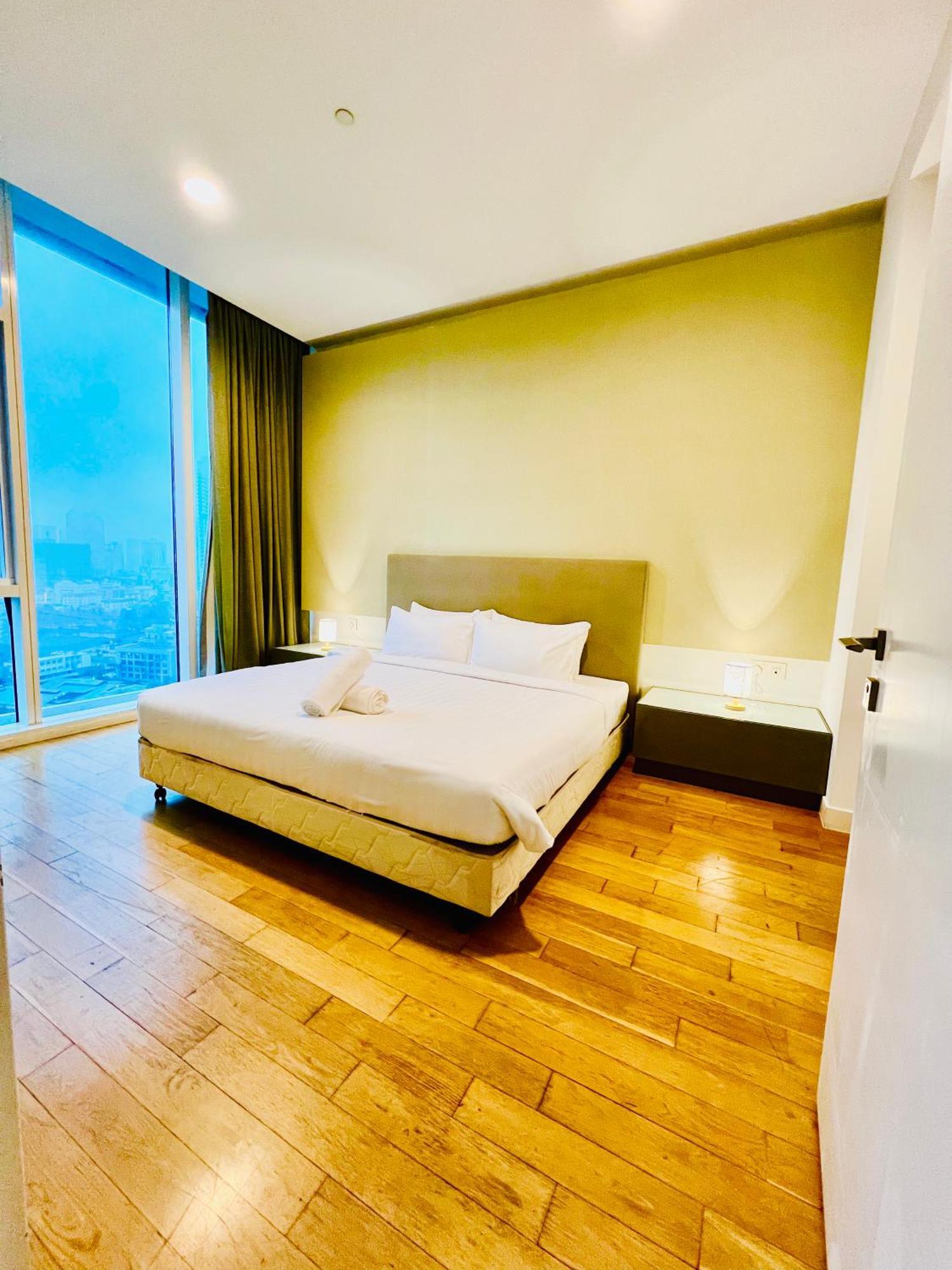 Pangsapuri The Platinum Klcc By Castle Houze
